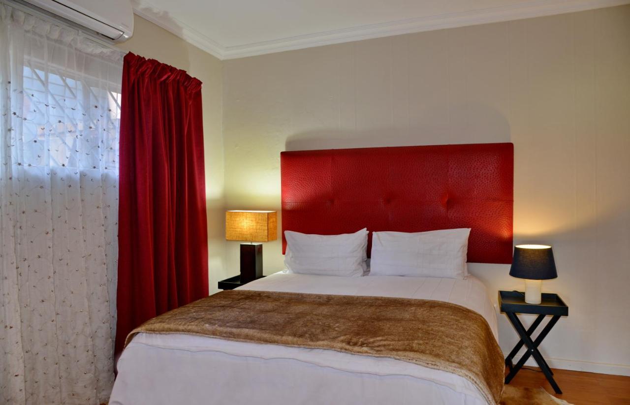 Annie'S Boutique Guesthouse And Garden Spa Хартбиспурт Экстерьер фото
