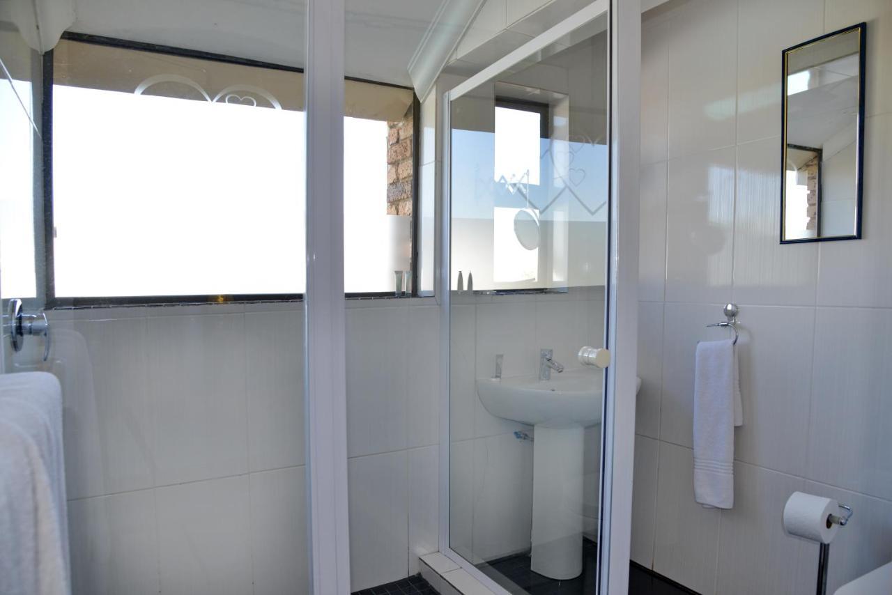 Annie'S Boutique Guesthouse And Garden Spa Хартбиспурт Экстерьер фото